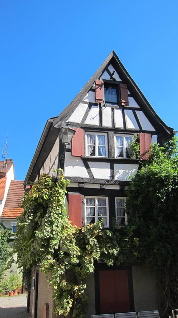 Eines der kleinsten Fachwerkhäuser Deutschlands in Mosbach | Foto: Kristin Hätterich