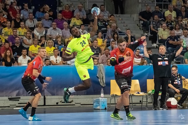 Rhein-Neckar Löwen siegen mit 35:34 gegen FC Barcelona | Foto: Paul Needham