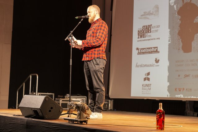 Poetry-Slam in der Pfaffkantine statt im Benderhof | Foto: Jens Vollmer