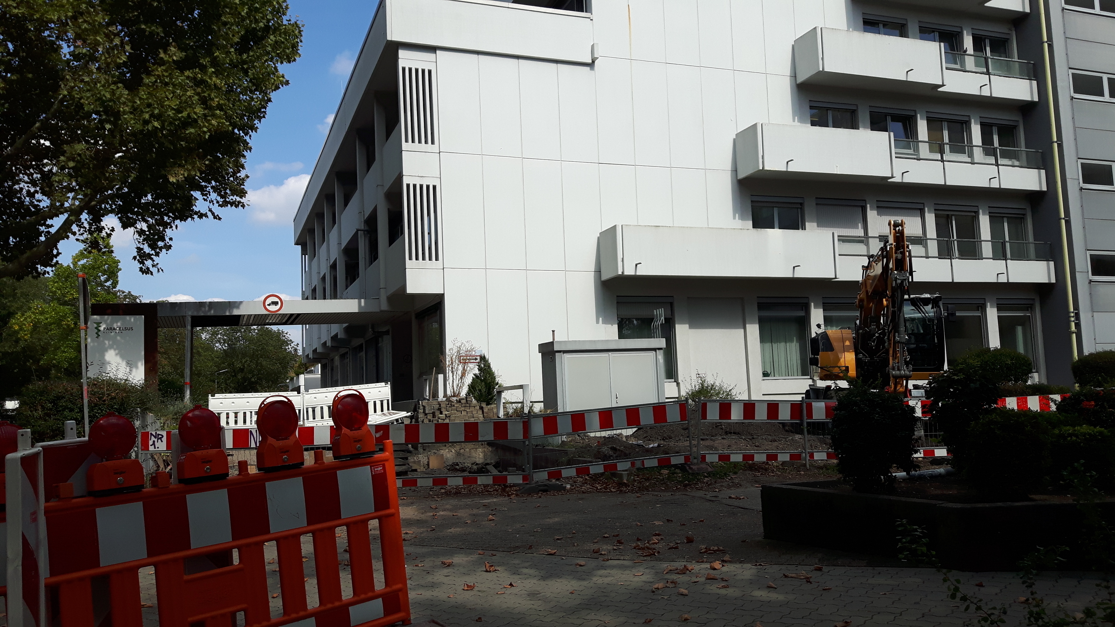 Blick auf die„Paracelsus-Klinik“ Foto: jow