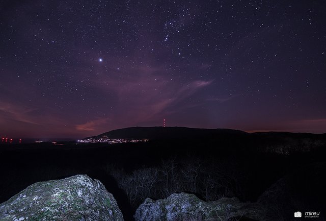 Orion und Sirius auf der Jagd über dem Donnersberg | Foto: Michaela Reuß - MiReu Photography