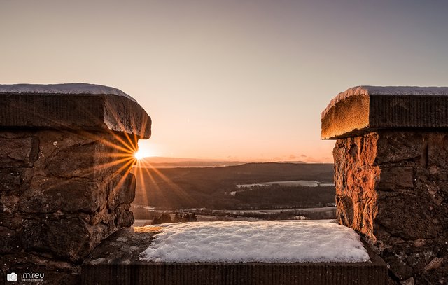 Sonnenaufgang am Glockenturm Stauf | Foto: Michaela Reuß - MiReu Photography