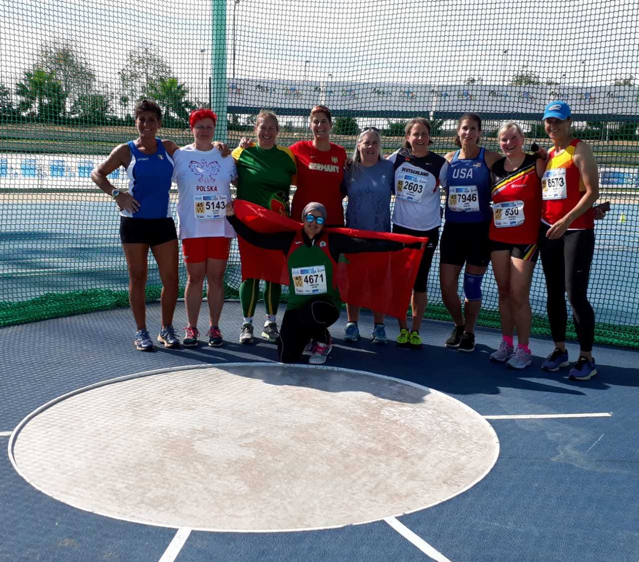 Kathrin Broich im roten Trikot
