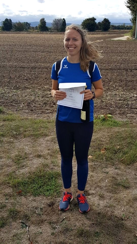 Sarah Hahn im windigen Heuchelheim