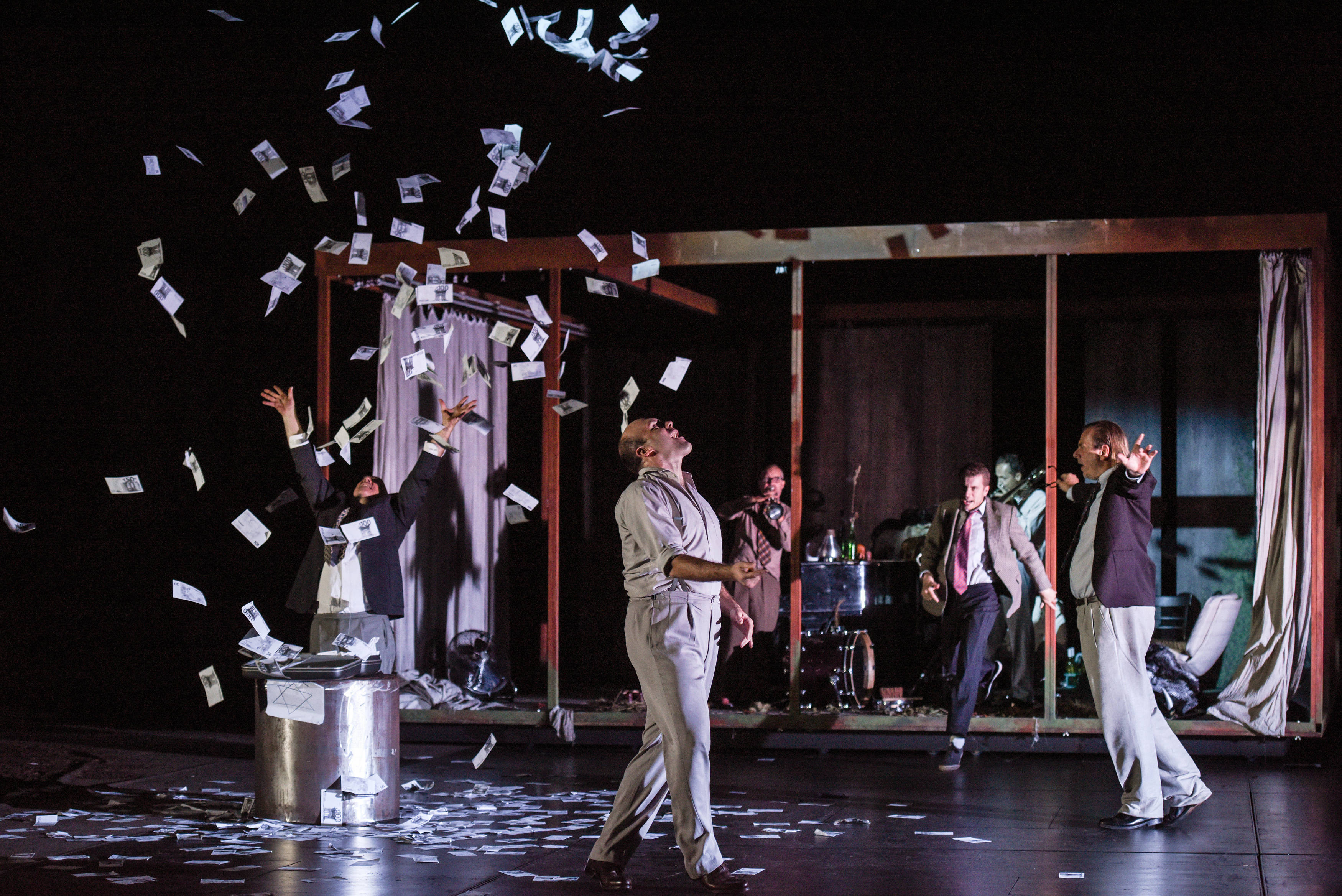 „Der Elefantengeist“ von Lukas Bärfuss feiert Uraufführung am Samstag, 29. September, um 20 Uhr im Schauspielhaus. Foto: Christian Kleinert