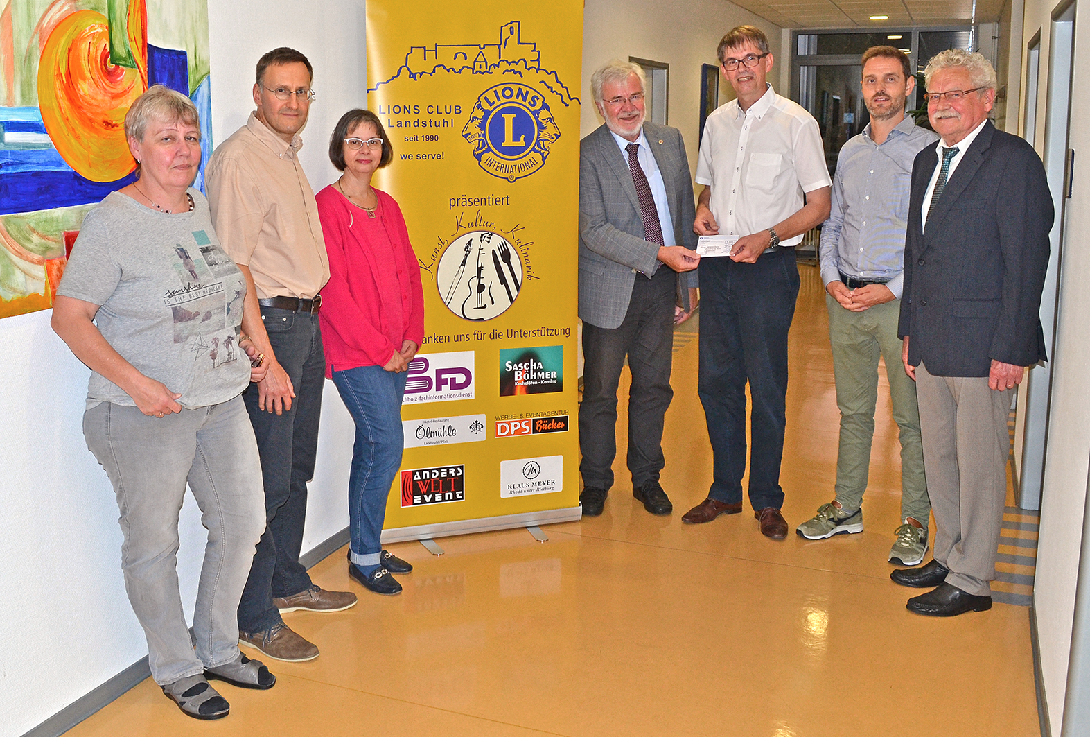 Dr. Bernadette Anders, Thomas Heyn, Beate Wirtgen-Bohr, Heribert Sachs, Boris Bohr, Michael Olejniczak und Michael Fiebig (von links)