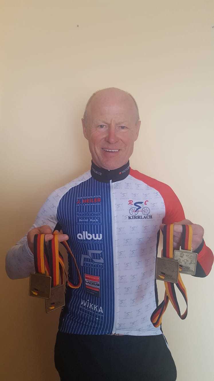 Der 63-jährige Marius Wittke vom Radsportclub Kirrlach ist Deutschlands erfolgreichster Inlineskater seiner Altersgruppe.