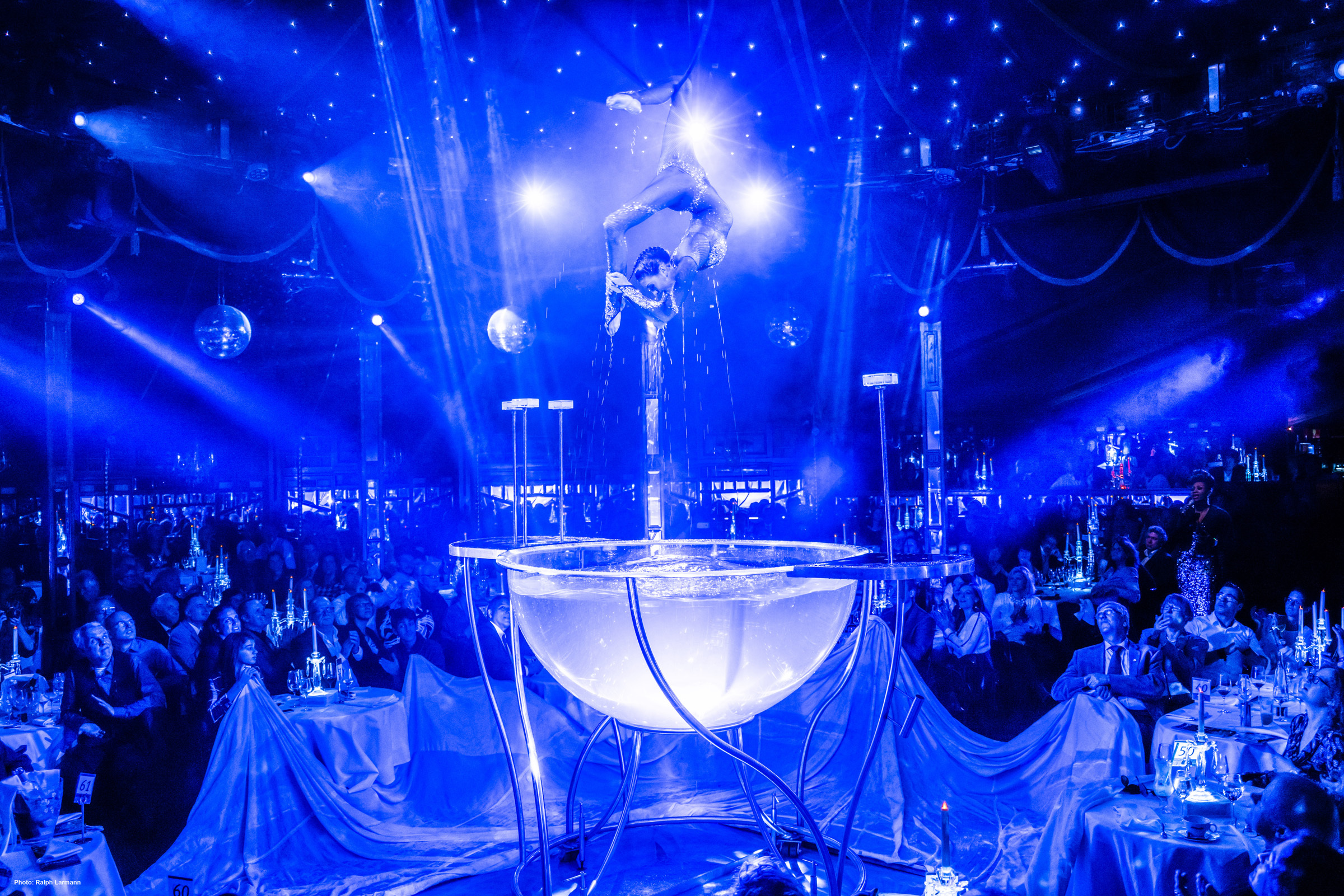 Bei „Crazy Palace“ wird’s spritzig.