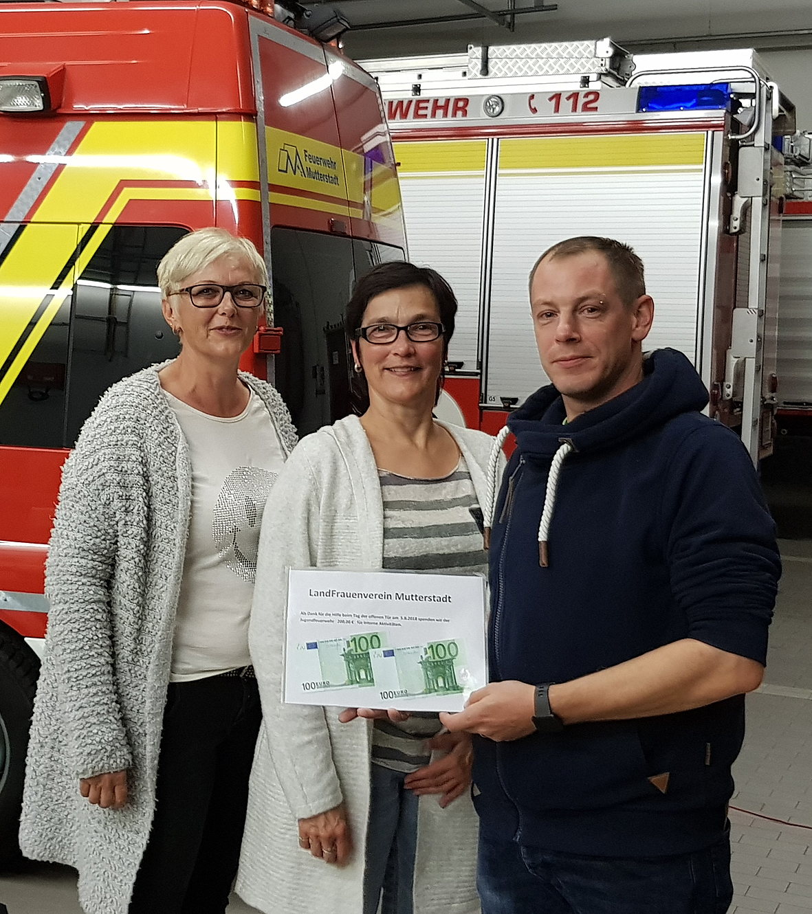 v.l.n.r. Anke Gornik, Ute Grzesch, Dennis Houben
