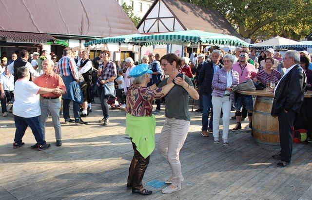 Ein Tänzchen in Ehren, kann niemand verwehren! | Foto: Pacher