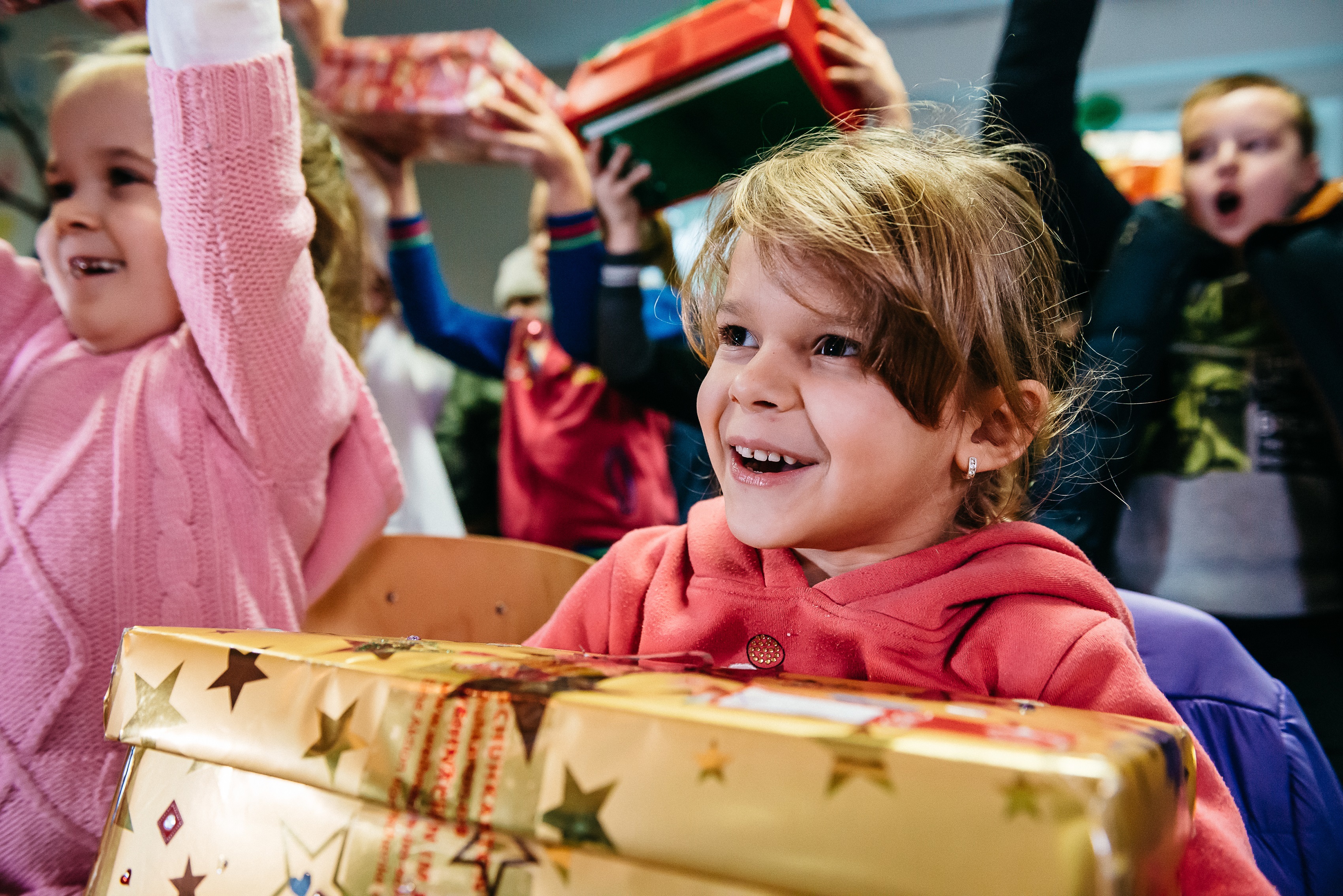 Strahlende Kinderaugen sind der Lohn für kleine Geschenke im Schuhkarton.