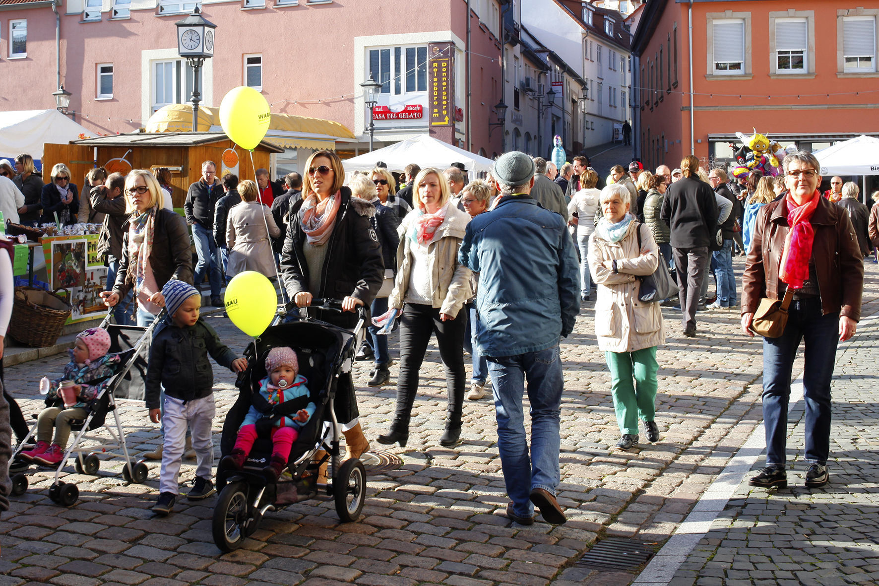 Beim Oktobermarkt in Kirchheimbolanden ist immer viel los