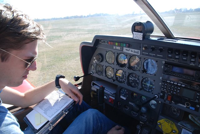 Zunächst muss die Checkliste abgearbeitet werden. | Foto: Pacher