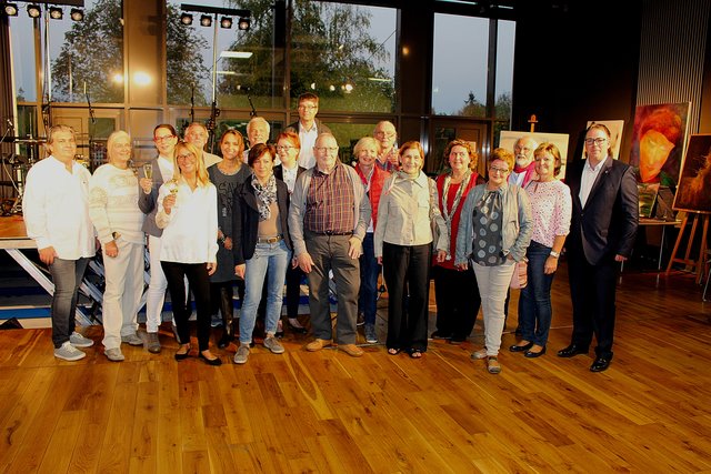 17 Künstlerinnen und Künstler waren an der Ausstellung beteiligt. | Foto: Pacher