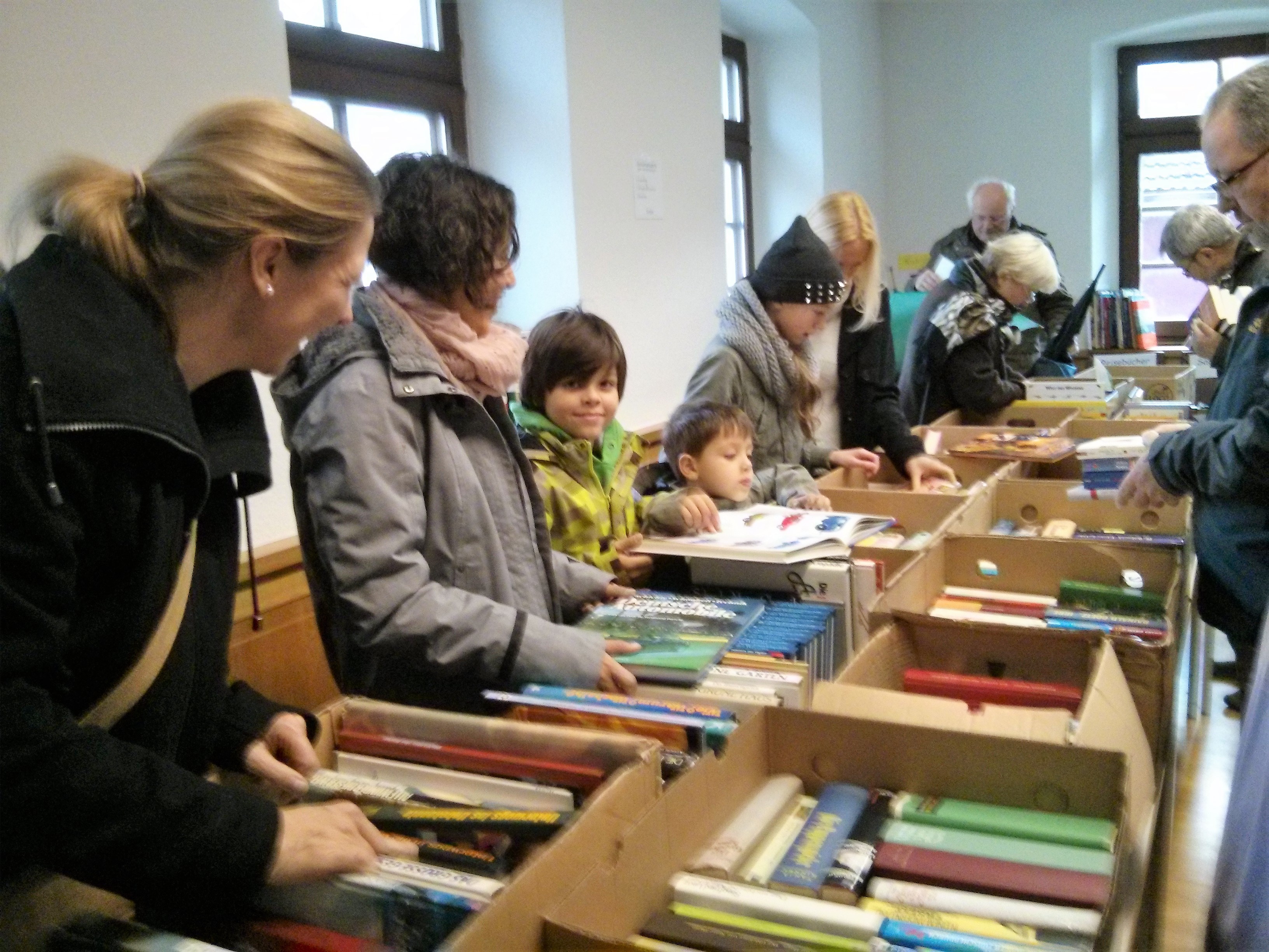 Gut erhaltenen Bücher können ab sofort abgegeben werden.