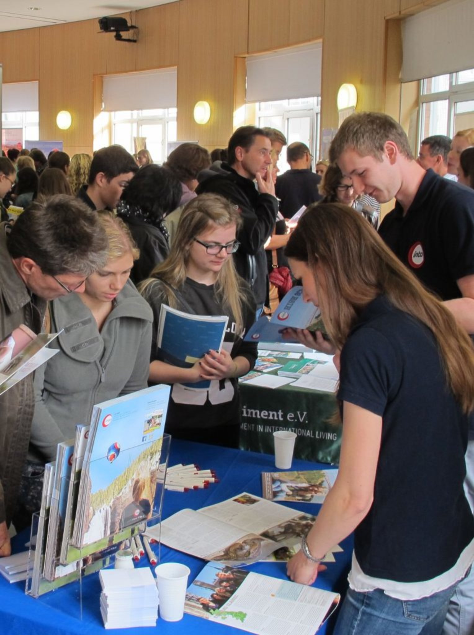 Jubi Schüler, Schulabgänger, Azubis und Studenten können sich informieren ...