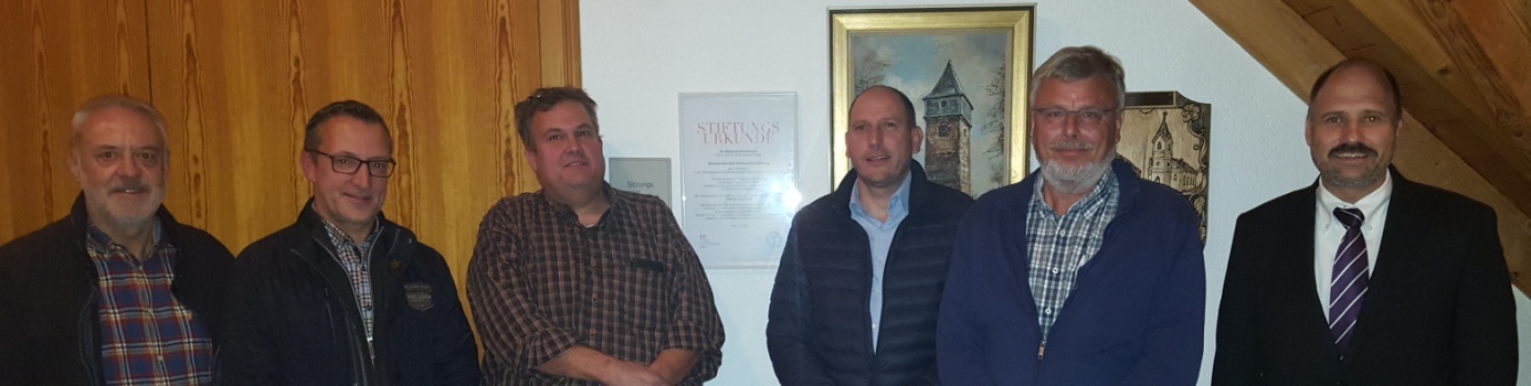 Der gegründete Stiftungsrat der Stiftung „Steinwenden hilft Steinwenden“. Es fehlt Ortsbürgermeister Matthias Huber