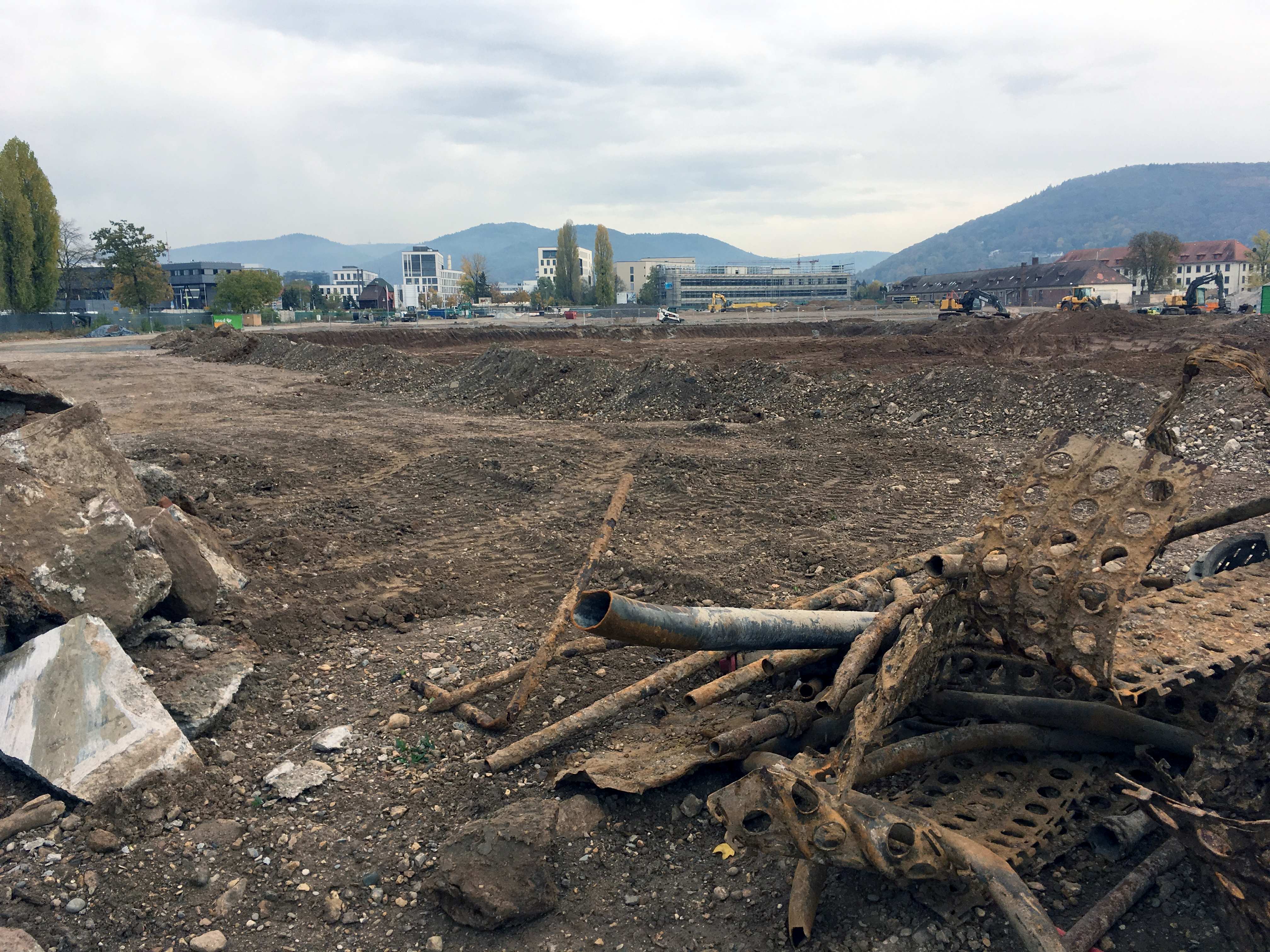 So sieht das Gelände in Heidelberg derzeit aus - hier soll Ende 2019 die neue Großsporthalle stehen.