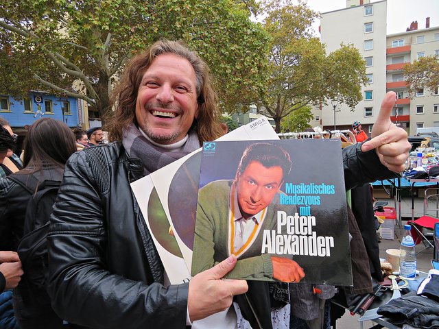 Lächelt gerne in die Kamera: Sänger Stephan Ullmann | Foto: Brigitte Melder