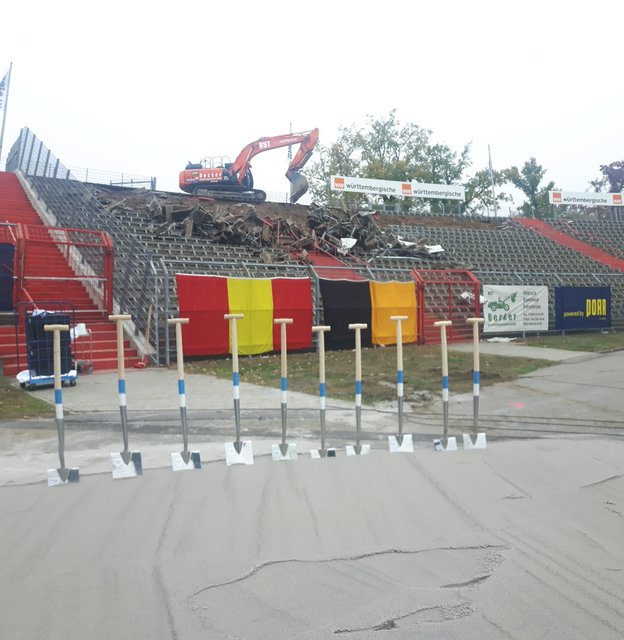 Bereit für den Spatenstich | Foto: jow
