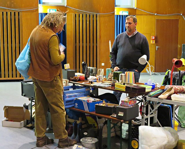 Prüfen, handeln, kaufen | Foto: Brigitte Melder