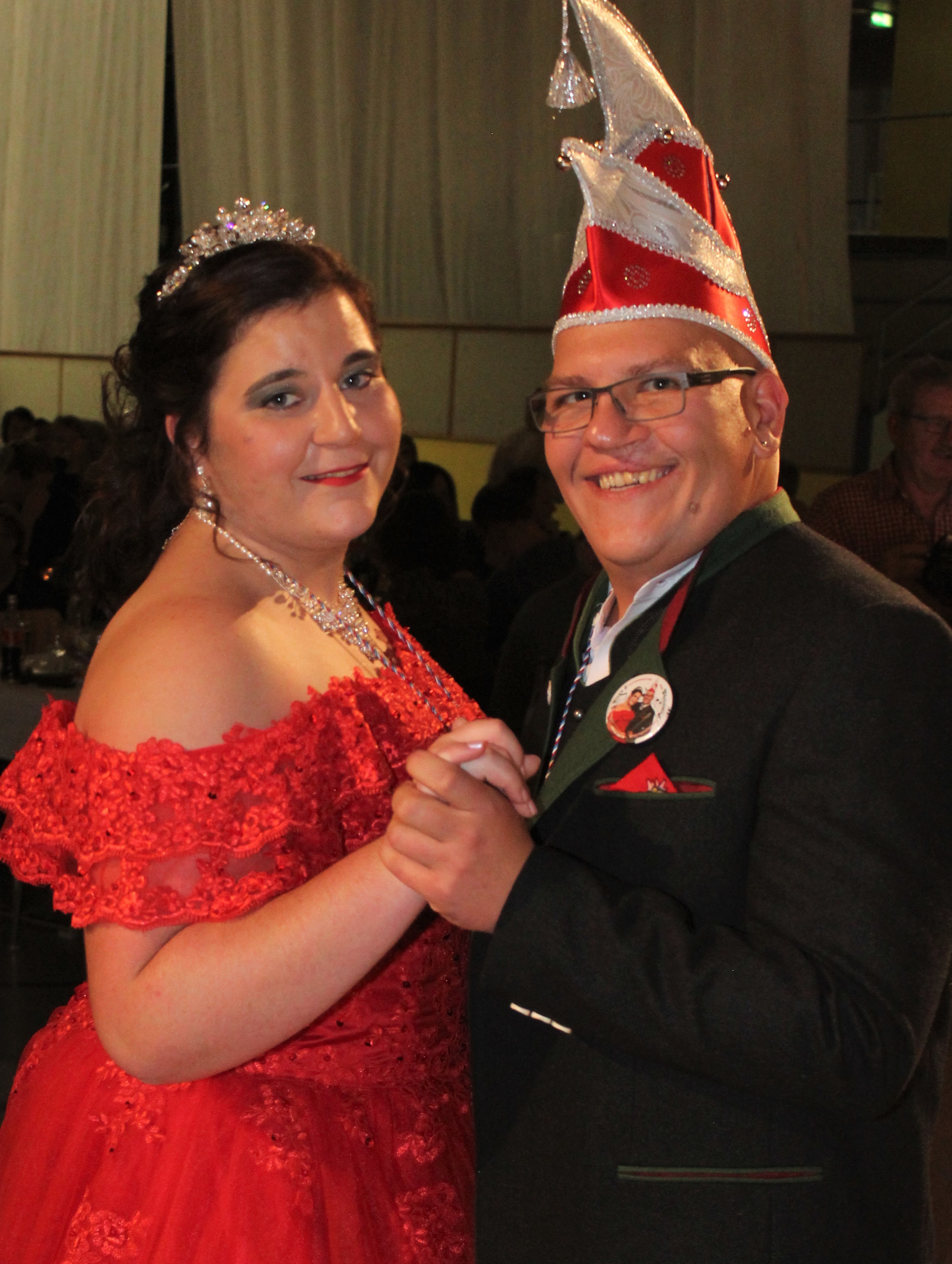 Prinzessin Elena I. vum Elektrisch Licht und Christian I. vom klingenden Blech Foto: fsch