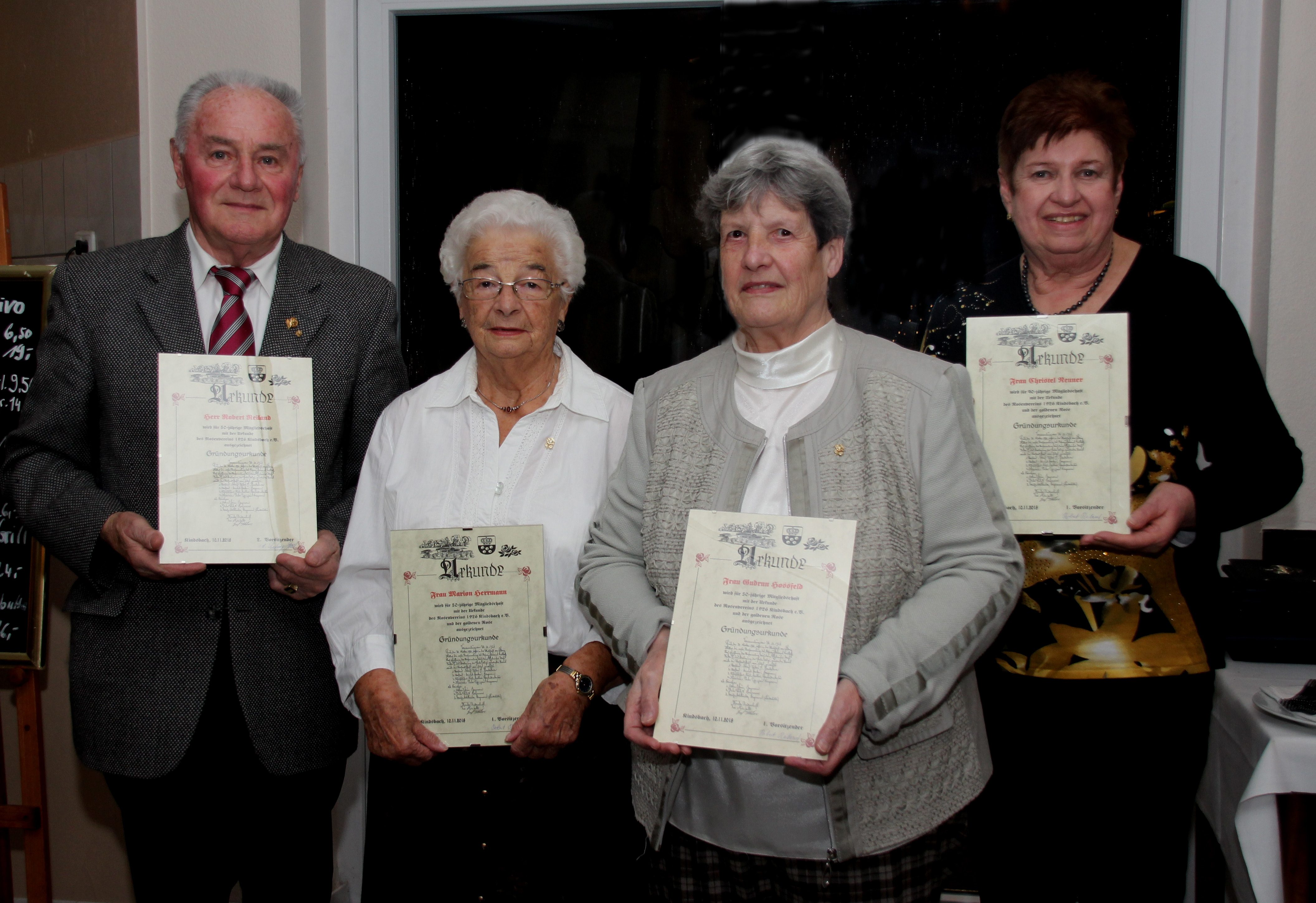 Von links: Die Jubilare Robert Reiland, Marion Herrmann, Gudrun Hossfeld und Christel Neuner Foto: Kries