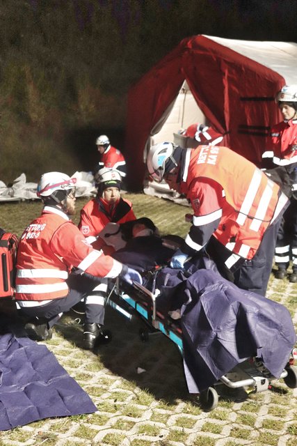 Erstversorgung am Sammelplatz beim Westportal | Foto: Bauer