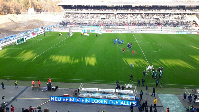 Gewonnen: KSC-Freude nach dem Schlusspfiff | Foto: jow