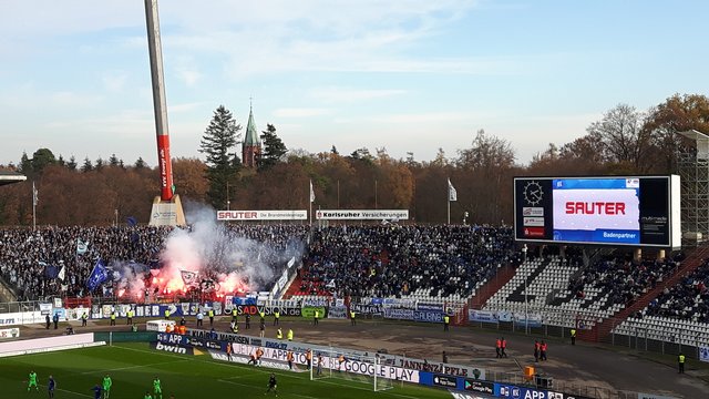 Pyro im 60er-Block | Foto: jow