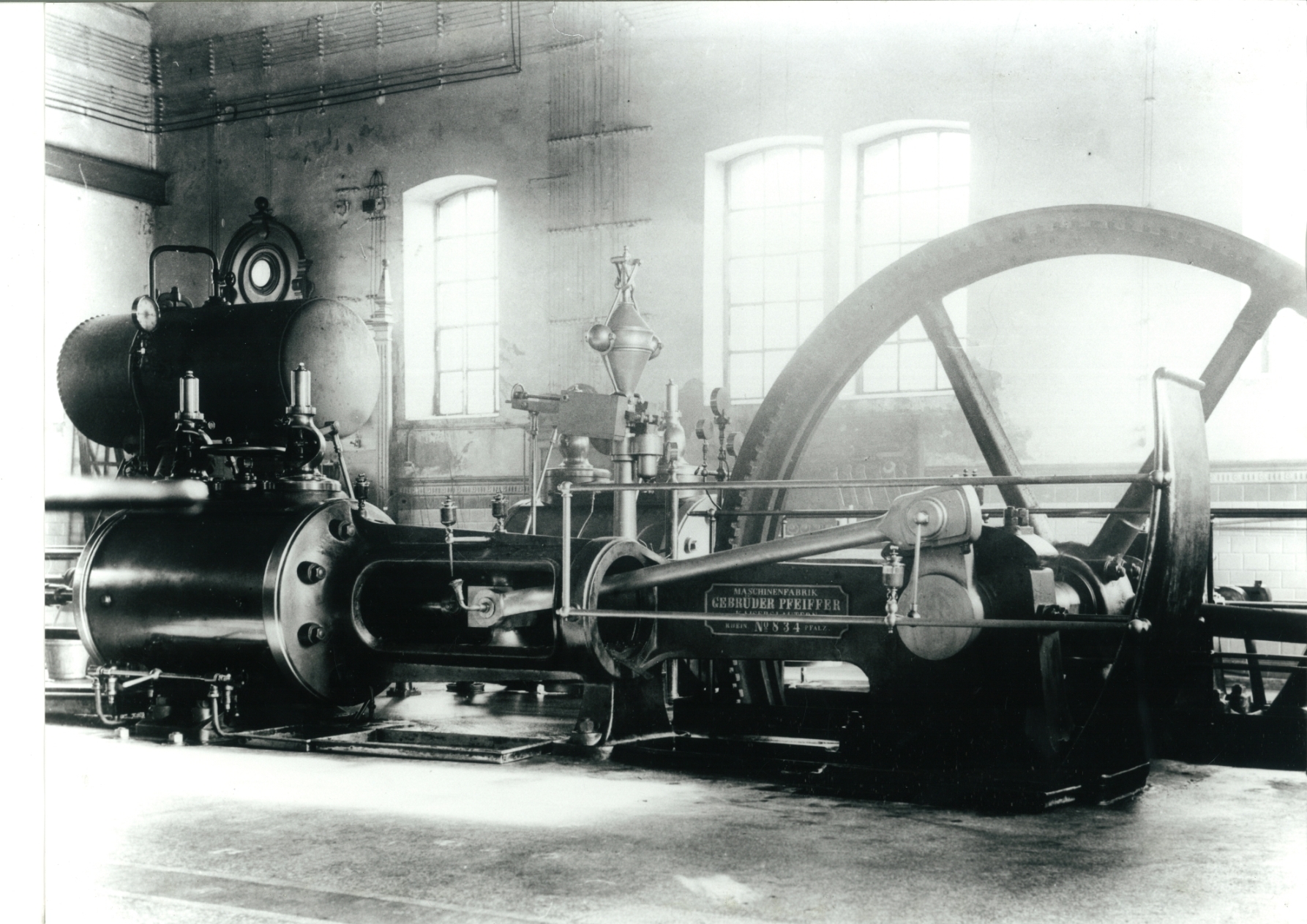 Blick ins alte Maschinenhaus: Maschinenfabrik Gebrüder Pfeiffer in Kaiserslautern Foto: Stadtarchiv Kaiserslautern