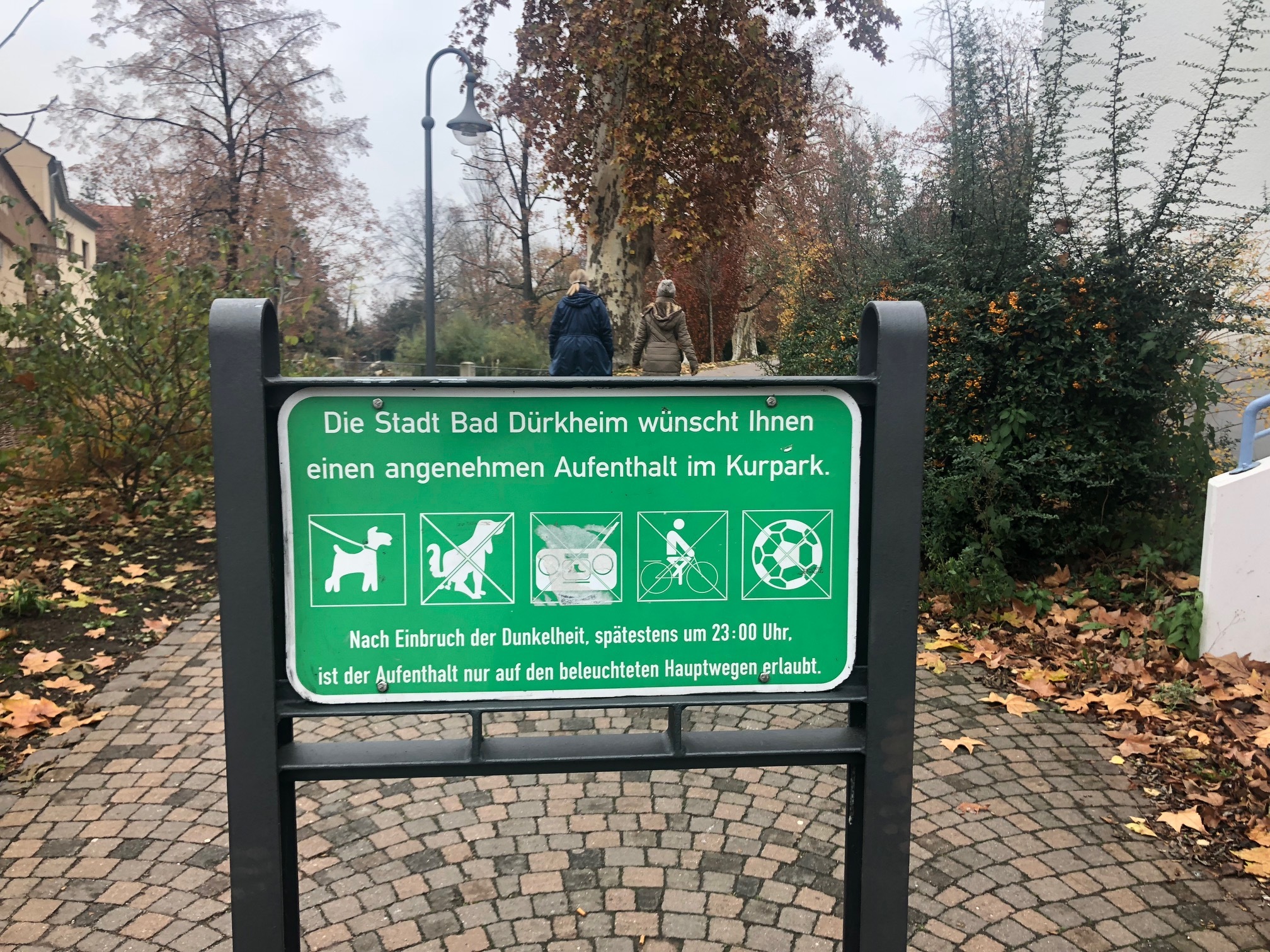 Das Thema Kurparkdurchfahrt für Radfahrer stieß auf deutlichen Widerstand bei den Ausschussmitgliedern, so dass es vermutlich nicht weiter verfolgt wird.