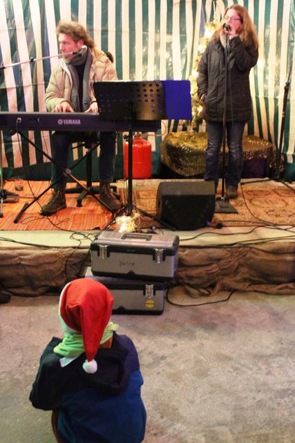 Das Duo "Celtic Dreams" präsentiert irische Klänge. (Copyright: DKSB)