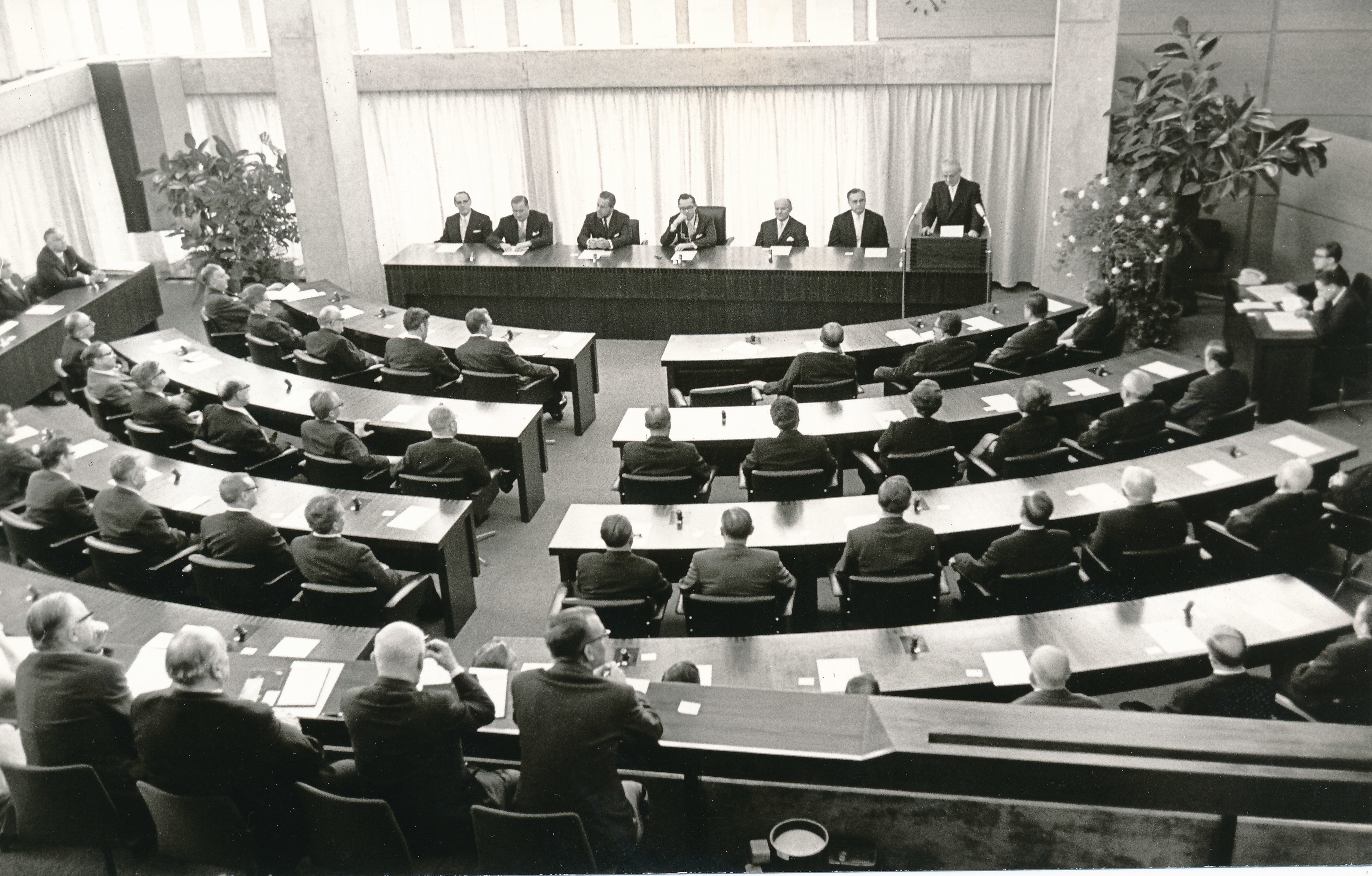 Die erste Stadtratssitzung am 29.. November 1968