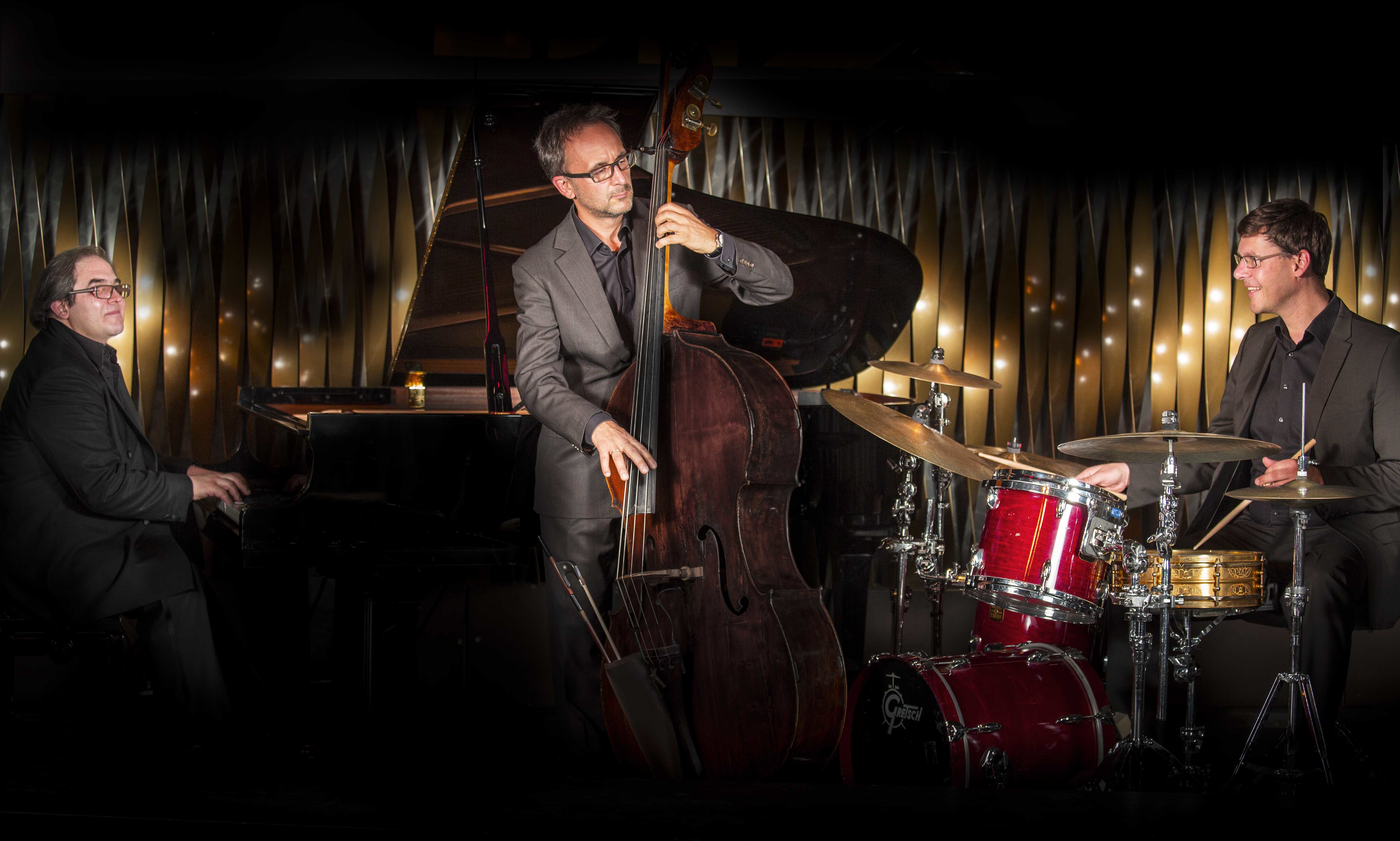 Zum 70. Jubiläum des Grünstadter Kulturvereins spielt das David Gazarov Trio.