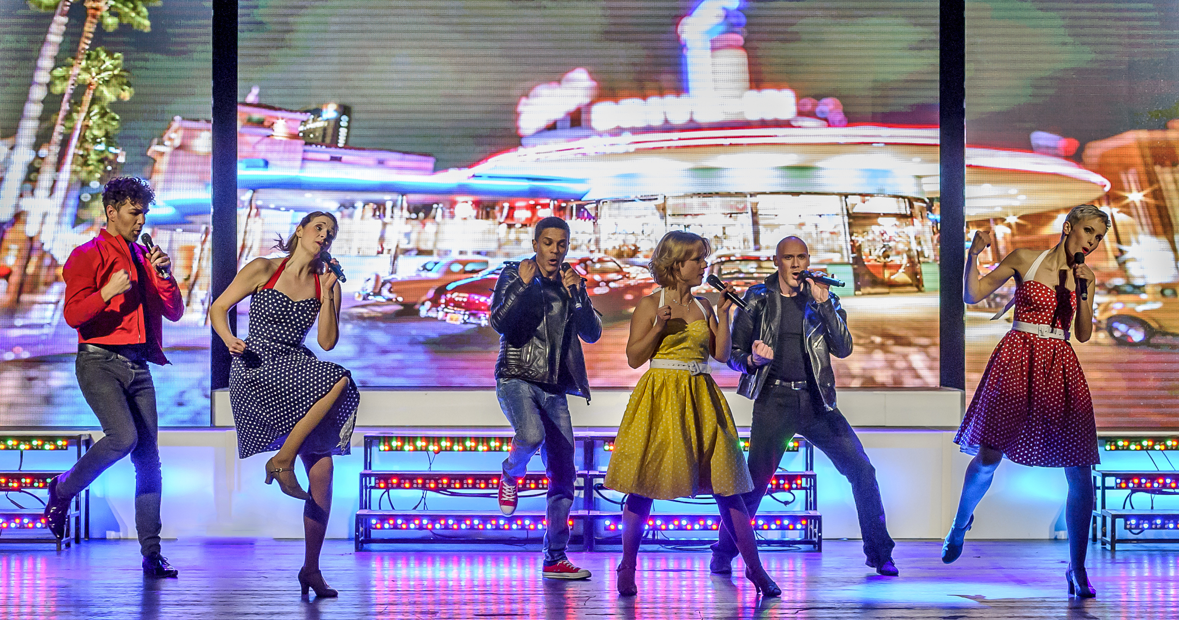 Turbulent geht es zu bei „Grease“.
