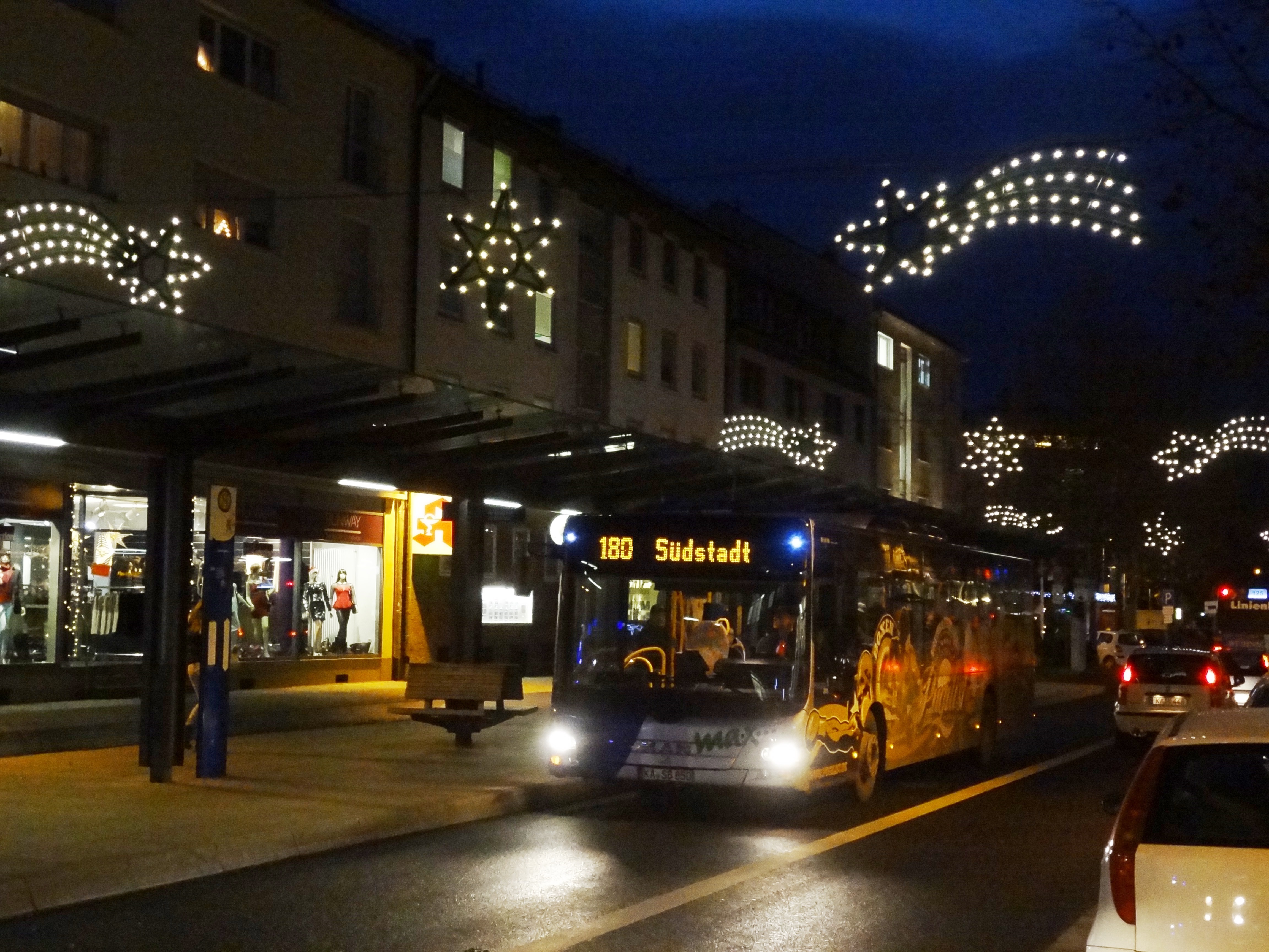 Stadtbus Max fährt auch am 1. und 2. Weihnachtsfeiertag.
