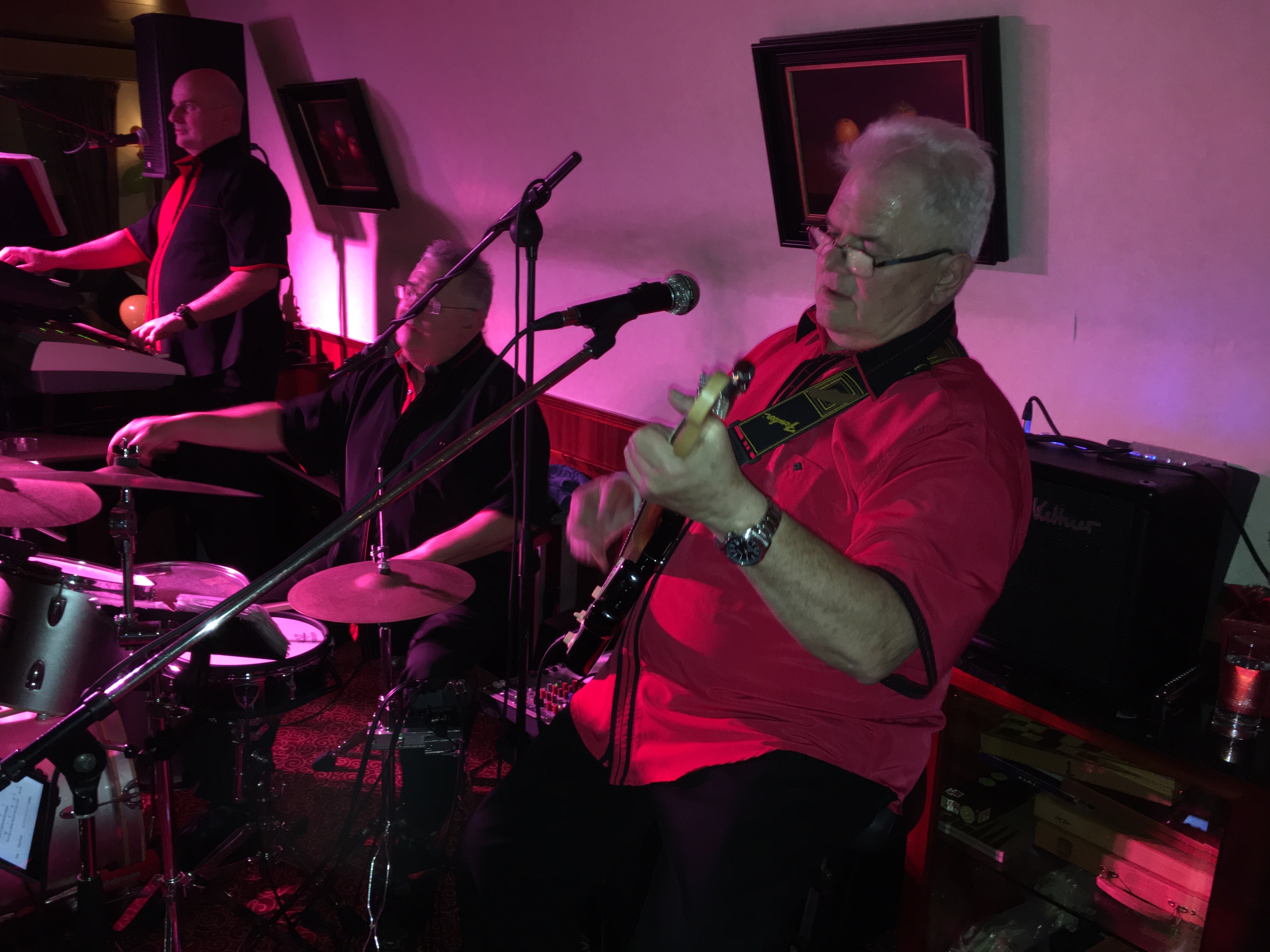 GOOD TIMES aus Mutterstadt brachten musikalischen Schwung für die Gäste der Leserreise.