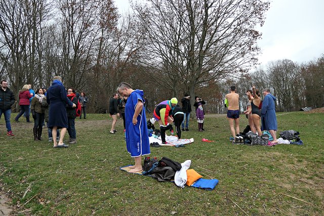 Die Hüllen fallen und damit die Körpertemperaturen | Foto: Brigitte Melder