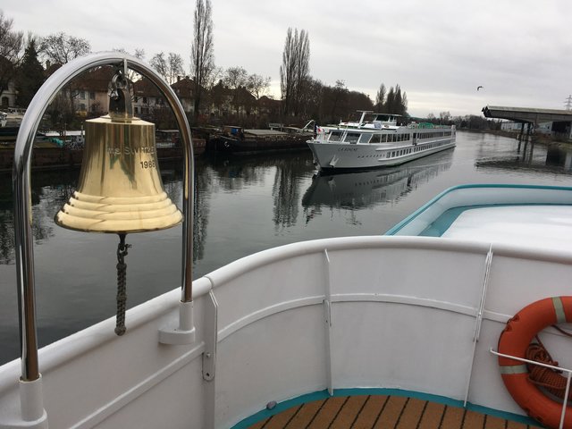 Im Hafen von Straßburg bei der Ausfahrt zum Rhein. | Foto: Ulrich Arndt