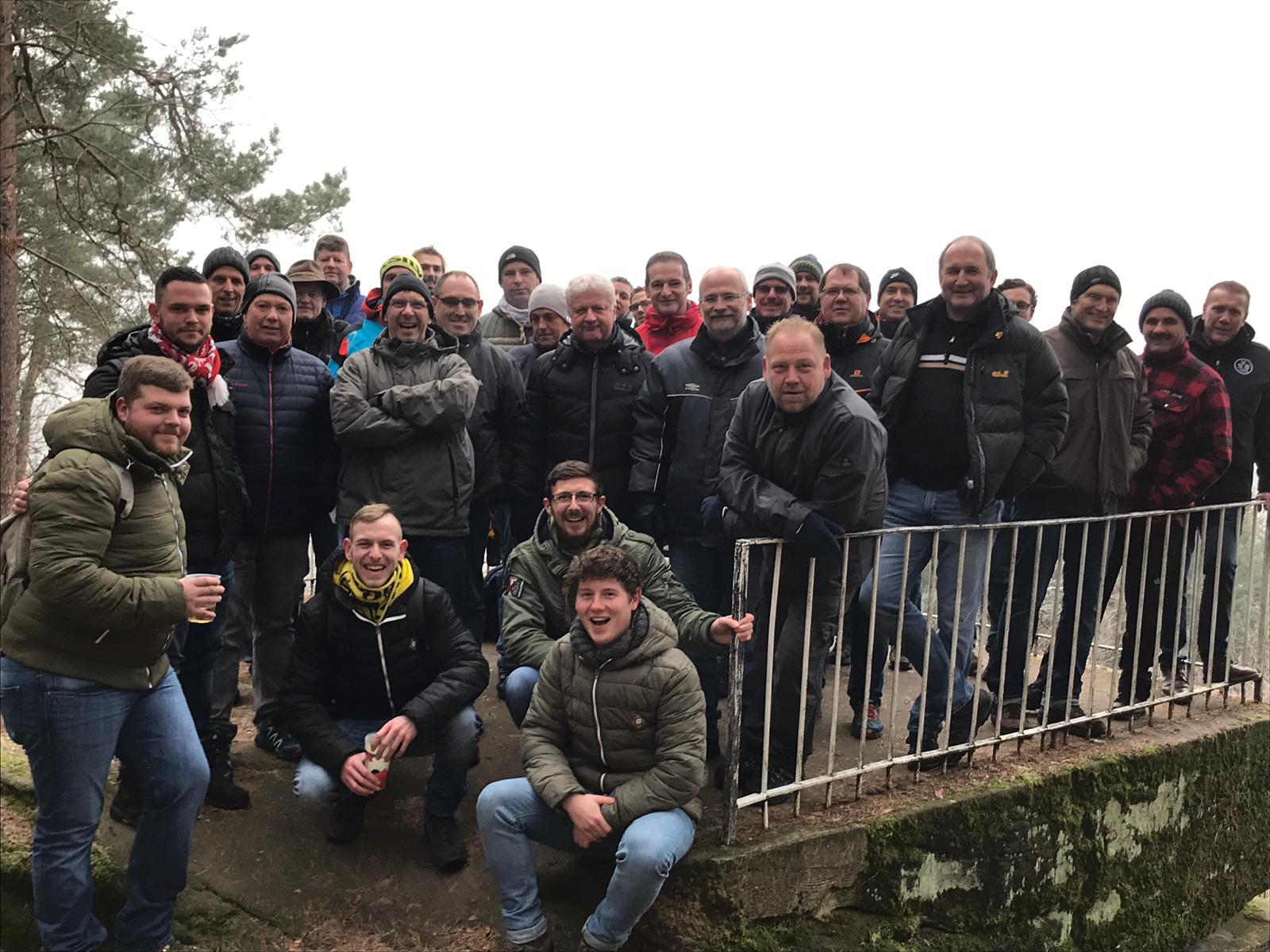 Super Stimmung erlebten die AH-Fußballer auf ihrer Wanderung Foto: PS