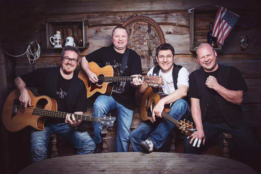 Pop Classics mit akustischen Instrumenten und harmonischen Vocals prägen den eigenen Sound der Band und machen die Igels zu einer der beliebtesten Bands im Rhein-Neckar-Raum.
