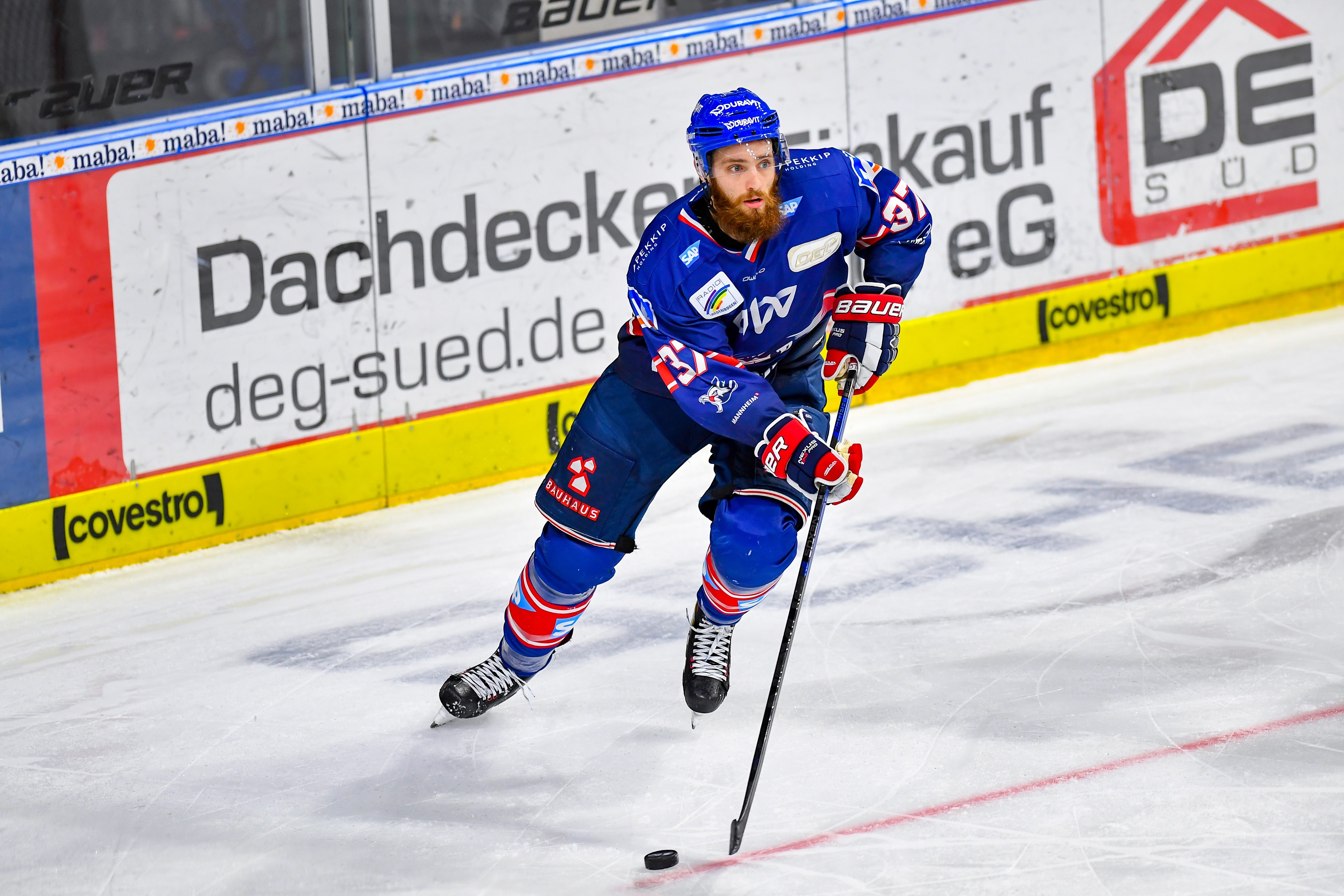 Thomas Larkin gelangen für die Adler 13 Tore und 26 Assists.