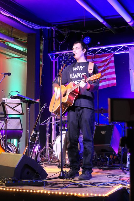 Einmann-Vorband | Foto: Brigitte Melder