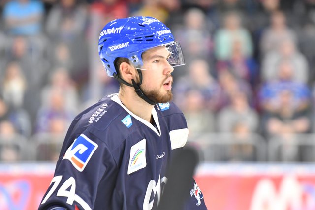 Stürmer Louis Brune (74): Der 18-jährige DNL-Champion von 2017/2018 hat es nun auch in den DEL-Kader geschafft. Zehn Spiele stehen bei ihm zu Buche und für den Stürmer sollen es zukünftig natürlich noch jede Menge mehr werden.  | Foto: PIX-Sportfotos