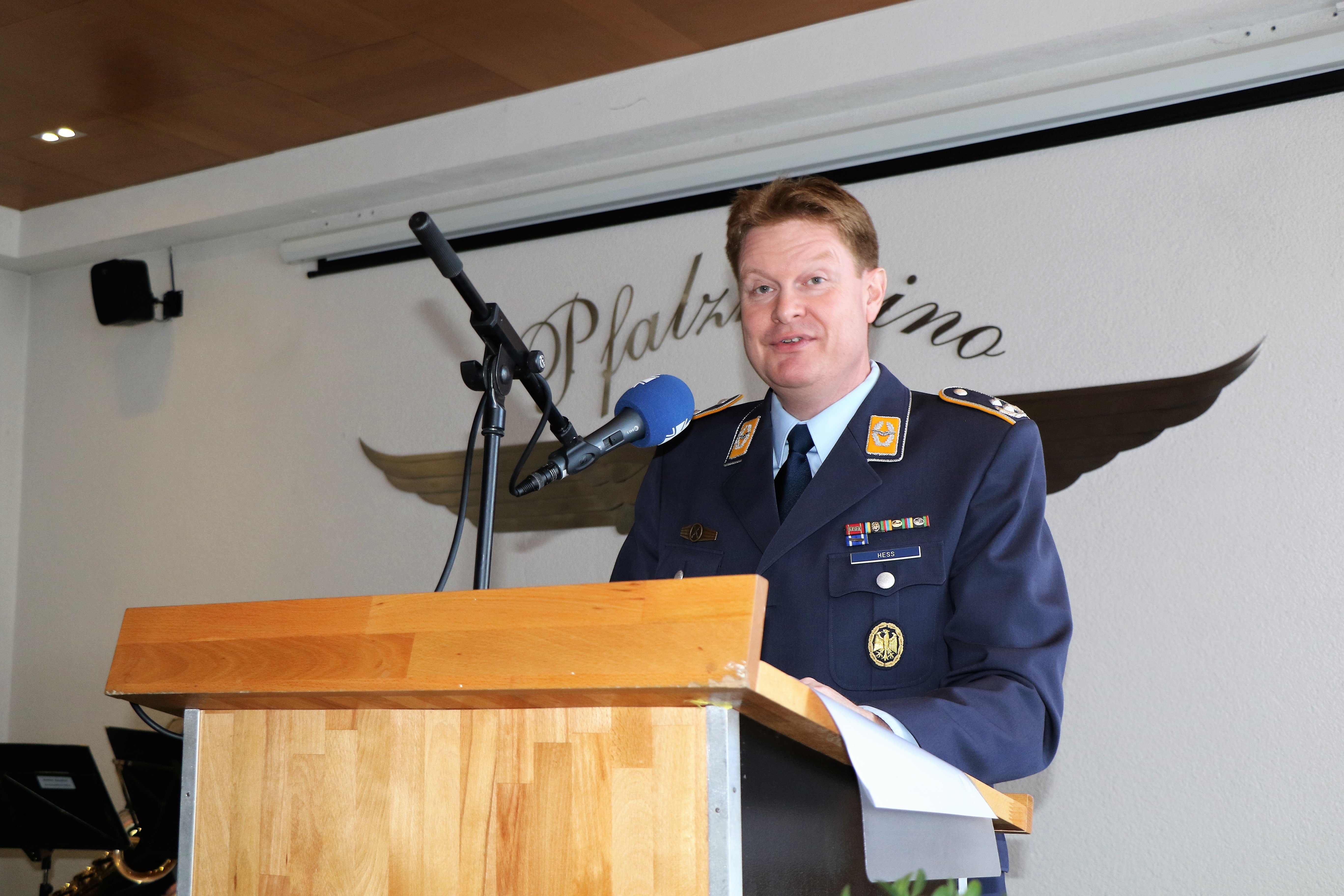 Oberstleutnant Martin Hess bei seiner Begrüßungsrede.