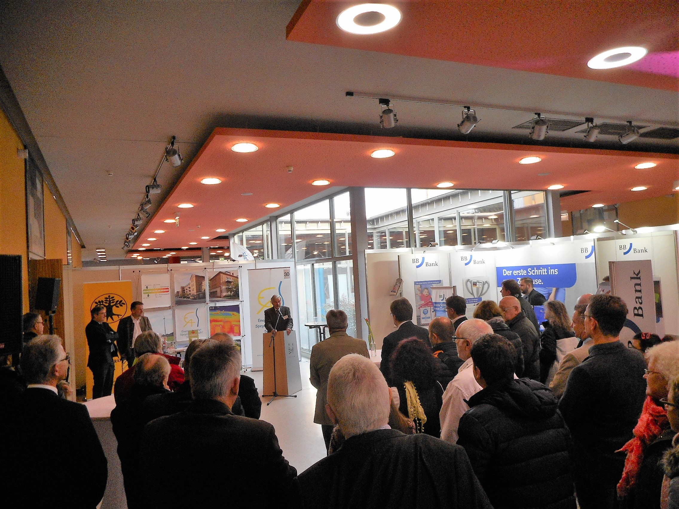 Die Fachmesse für Bauen, Renovieren und Sanieren ist ein fester Bestandteil der Region zwischen Ludwigshafen, Heidelberg, Landau und Neustadt.