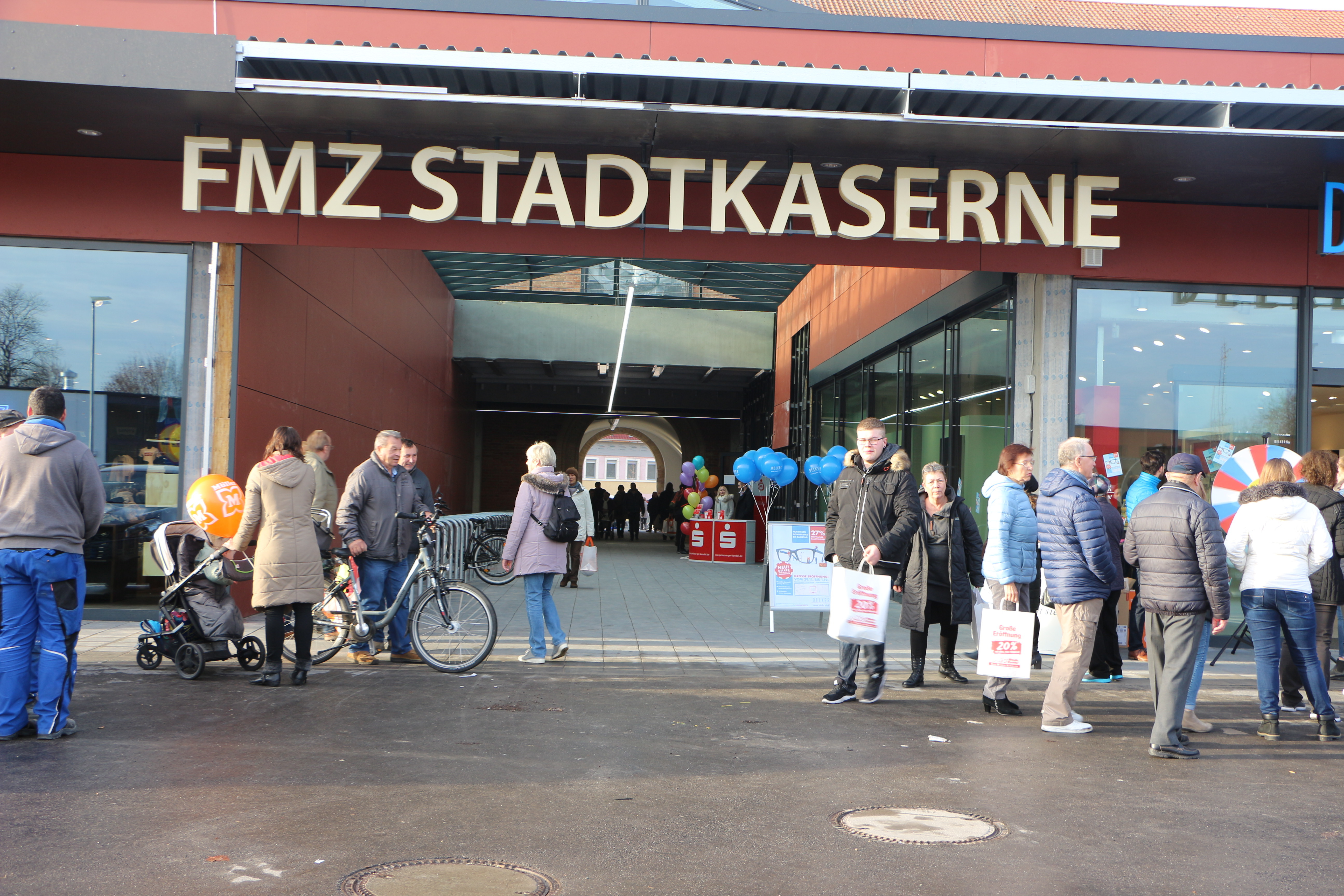 AWG eröffnete im Fachmarktzentrum Stadtkaserne Ende November ein Textilfachgeschäft.