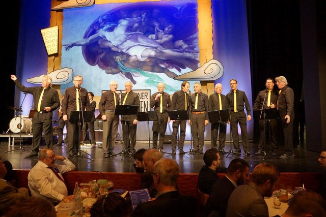 Die "Riesling-Prinzen", der Männerchor der Liedertafel