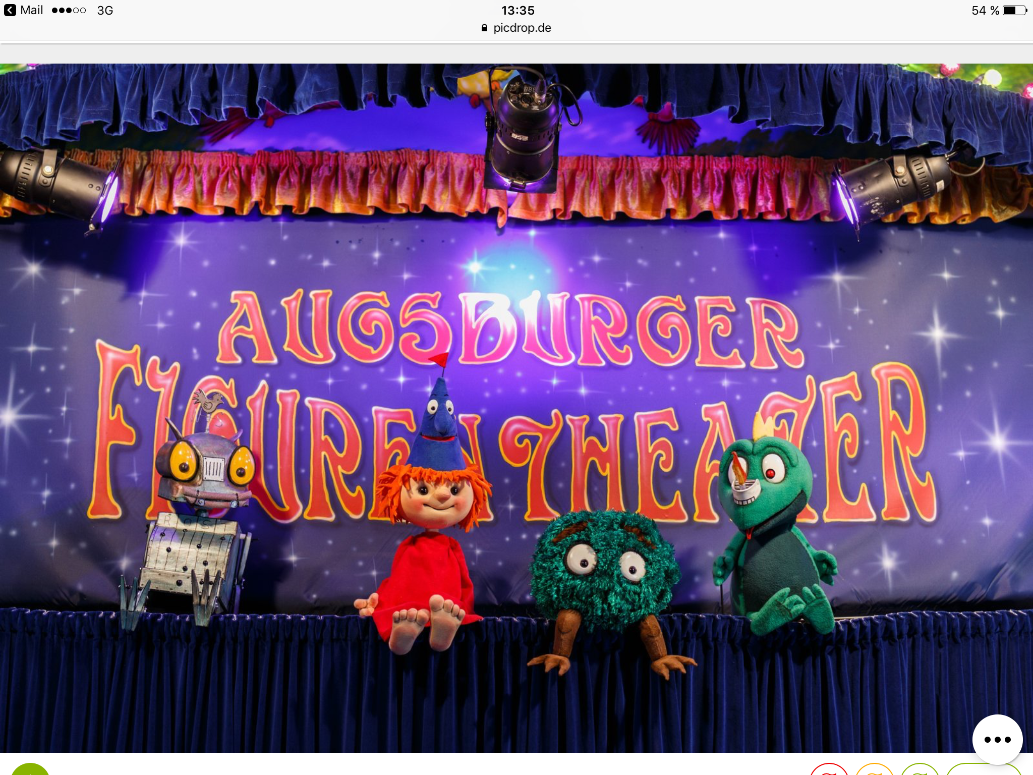 Das Augsburger Figurentheater ist zu Gast auf dem Neudorfer Festplatz.